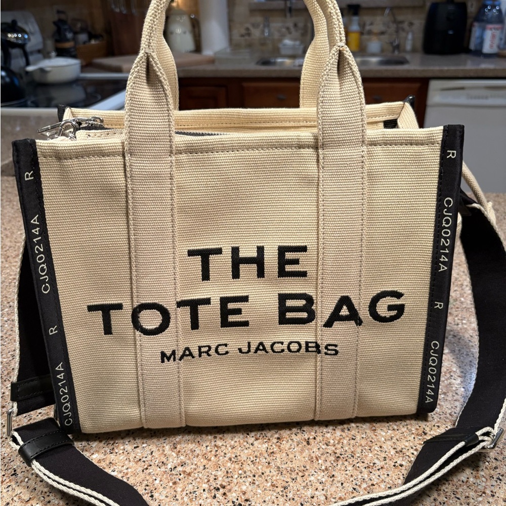 Marc Jacobs Warm Sand and Black Tote Bag